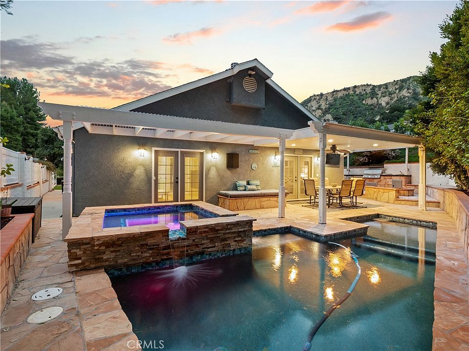 1st image of 28331 Royal Rd