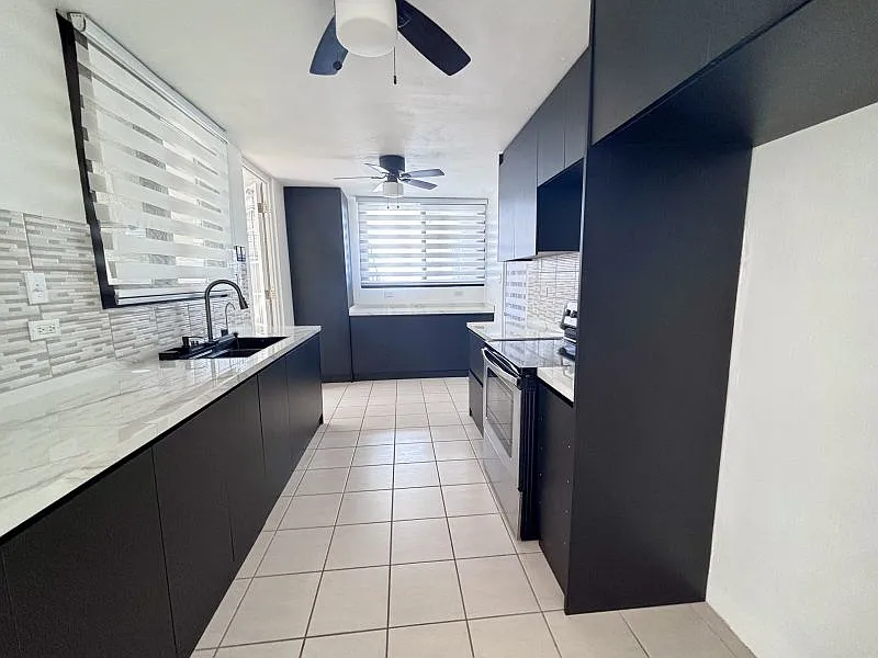 3 bed, 2.0 bath, 1196 sqft, $1,700 — Photo 3