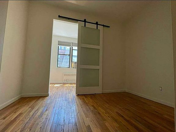 2nd image of 319 E 90th St APT 4D
