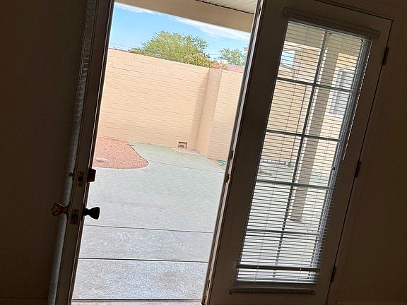 5th image of 17051 N DEL WEBB Boulevard