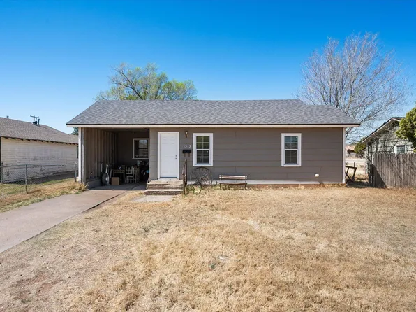 1313 Nassau St, Plainview, TX 79072