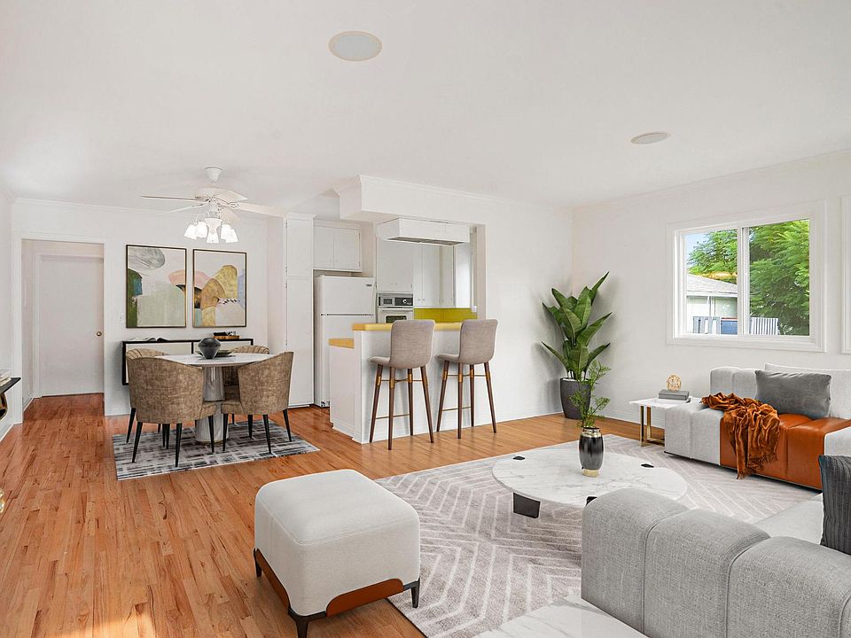 1st image of 913 20th St APT 5
