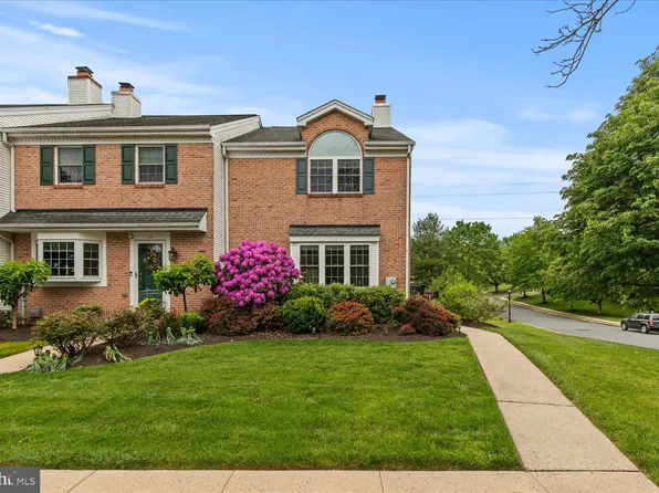 61 Brookside Ct, Boyertown, PA 19512