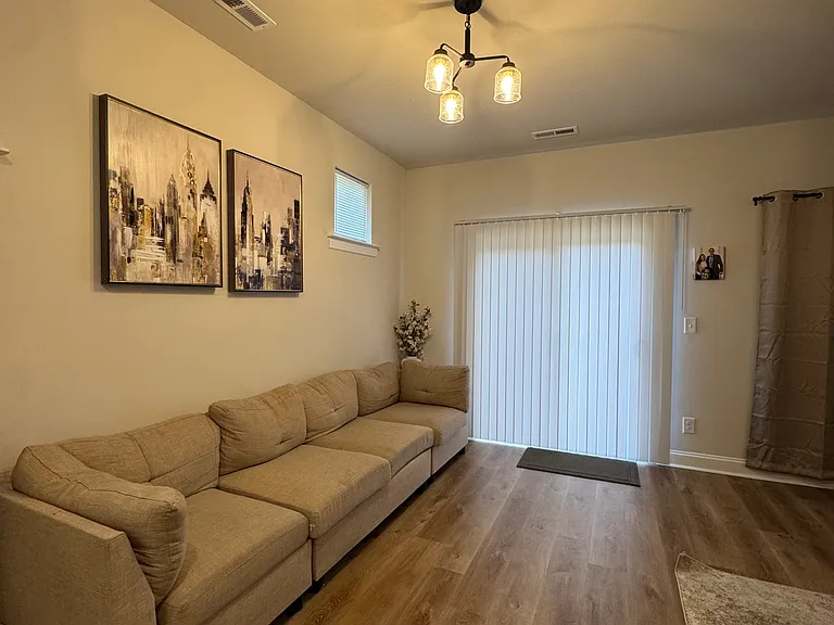 507 Greenwood Dr — Photo 7