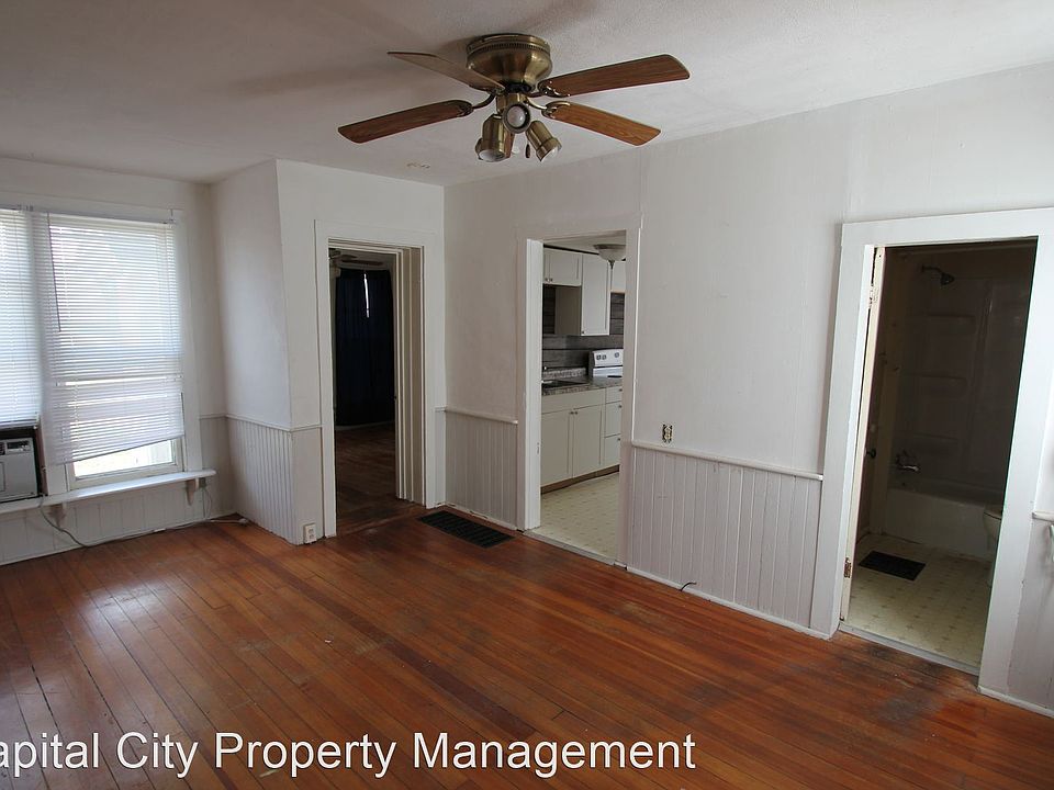 1st image of 106 2nd St NW Unit 1