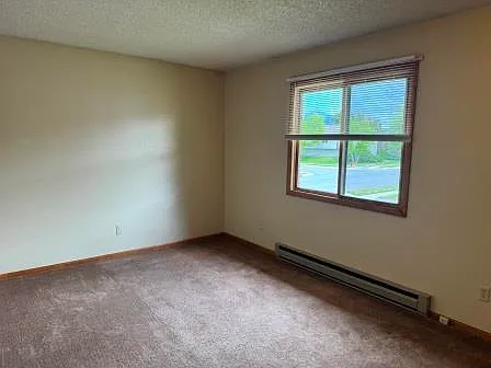 1608 W Koch Street — Photo 8