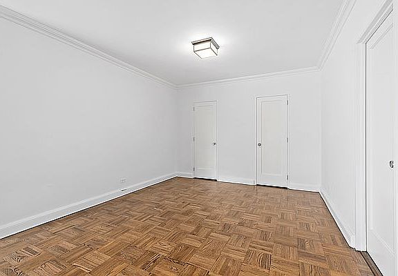 4th image of 215 E 68th St APT 15ZZ
