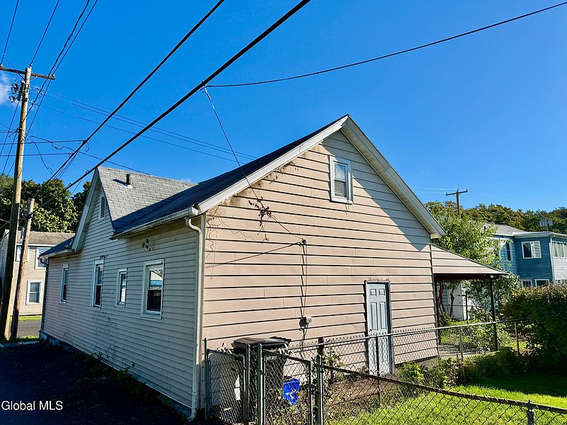 5th image of 30 122nd Street