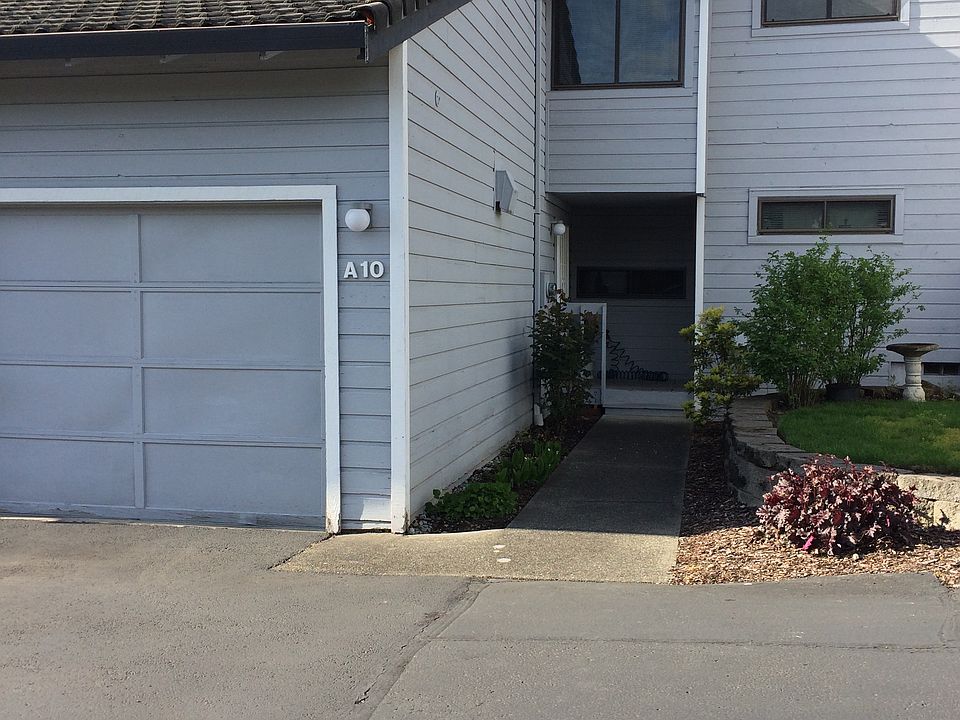 1st image of 21658 14th Ave S APT A10