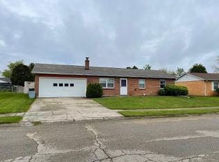 832 Ashtree Dr, Eaton, OH 45320