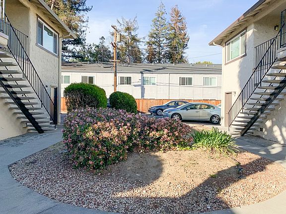 2nd image of 1259 W McKinley Ave