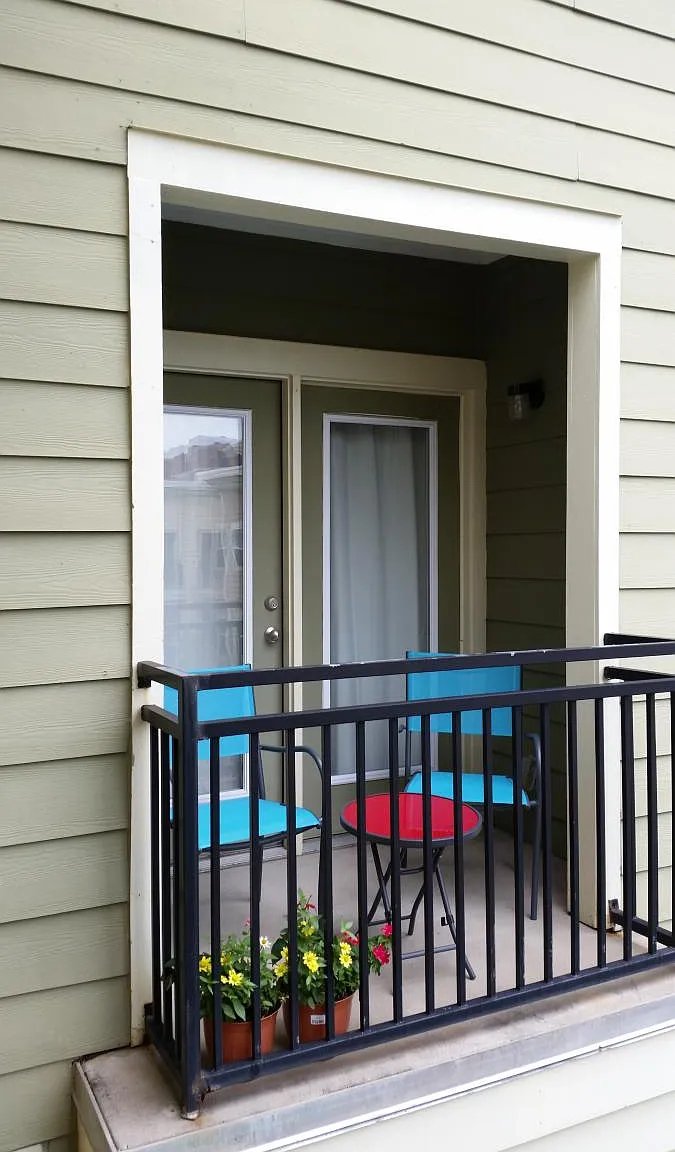 1 bed, 618 sqft, $1,500 — Photo 2