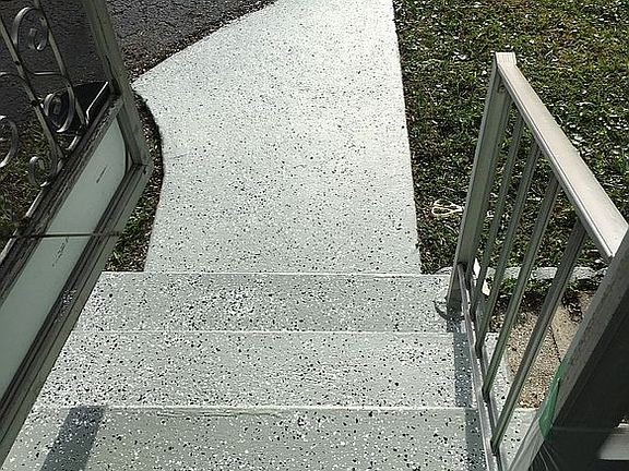 3rd image of 2121 New Tampa Hwy Lot J02
