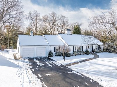 77 Arlington Rd, Longmeadow, MA, 01106