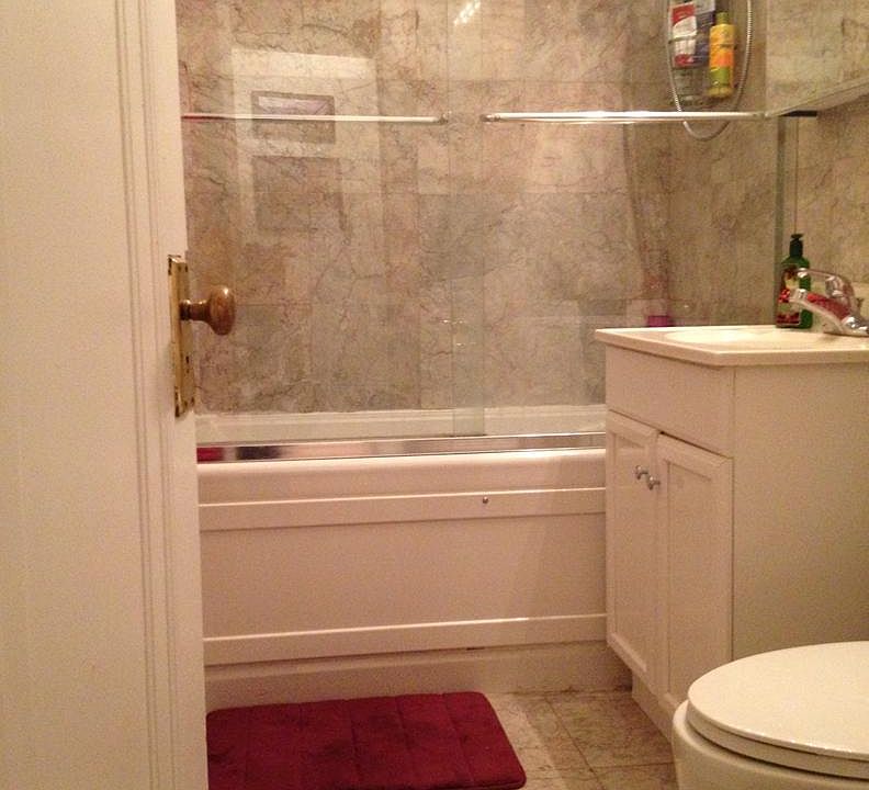 Marble Bathroom with Jetted Tub