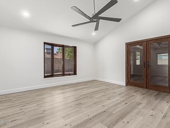 5th image of 6322 W MISSION Lane