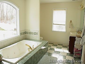 4th image of 4 Stedwell Pl