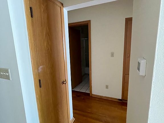 5th image of 70 W Northwood Ave APT 3A
