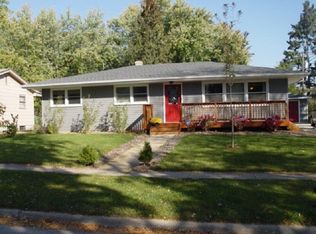 4808 Mohawk Rd, Rockford, IL 61107