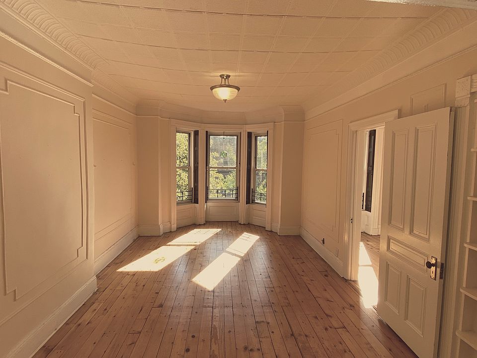 1st image of 246 6th Ave Floor 4