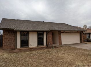 12504 SW 4th St, Yukon, OK 73099