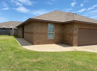 705 NE 20th St, Newcastle, OK 73065
