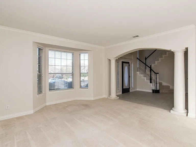 8512 Mesa Verde Dr — Photo 17