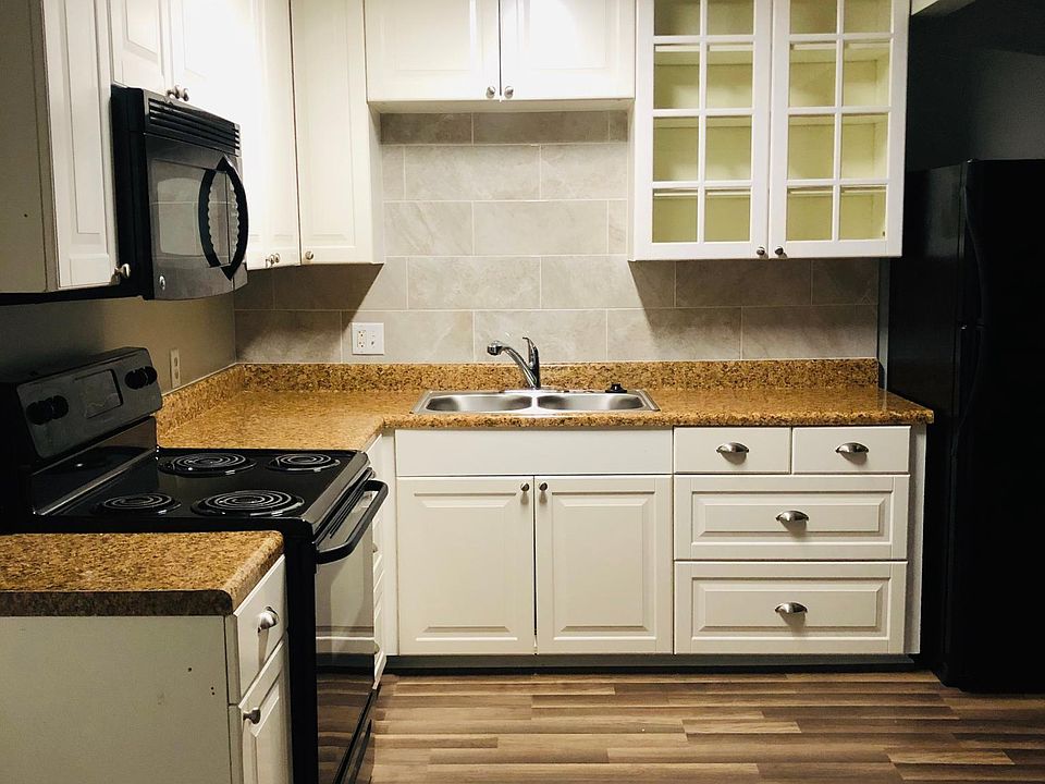 1st image of 2512 W Stroud Ave APT 236
