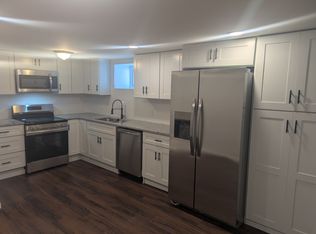 5504 Carville Ave APT B, Halethorpe, MD 21227