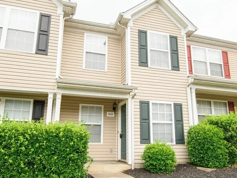 6003 Cullen Dr — Photo 14