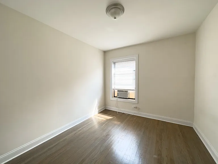 2641 N Spaulding Ave #W4 — Photo 15
