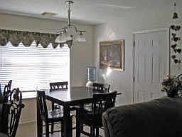 4th image of 1715 Oak Meadow Dr