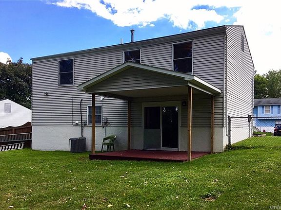 2nd image of 4280 Amblewood Ln