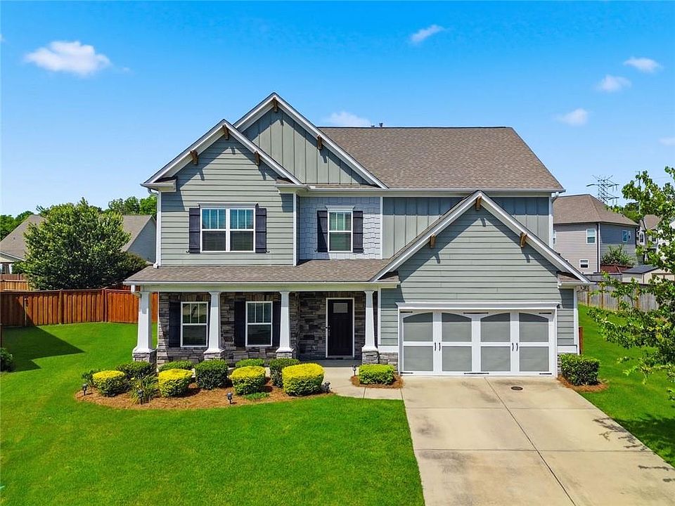 1st image of 12 Catalpa Ct