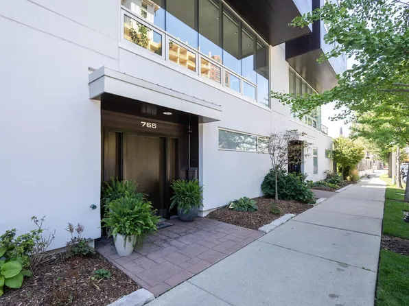 765 East Kilbourn AVENUE #3, Milwaukee, WI 53202