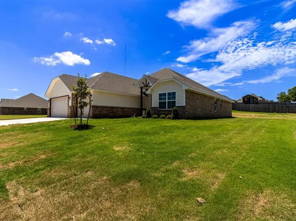 3703 Dragon Fire Court, Newcastle, OK 73065