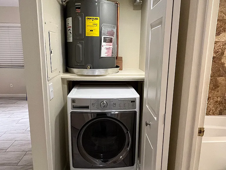 17 E Ruth Ave #302 — Photo 31