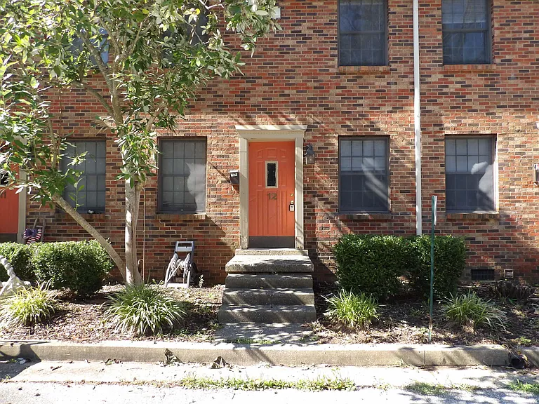 244 Meadowview Dr #12 — Photo 7