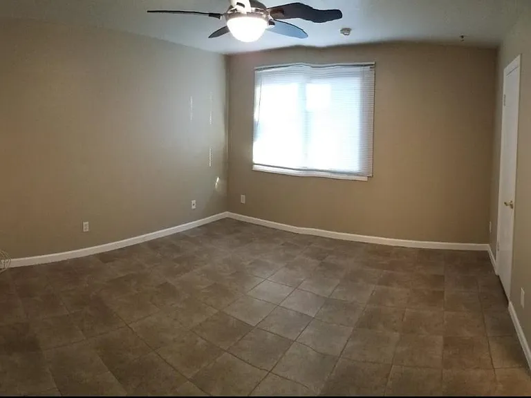 2519 E Pebble Beach Dr — Photo 17