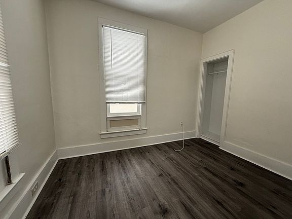 3rd image of 313 N Michigan Ave APT 2