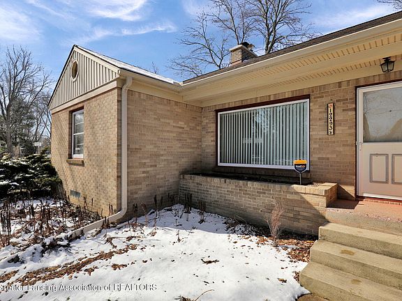 5th image of 12293 W Greenfield Rd