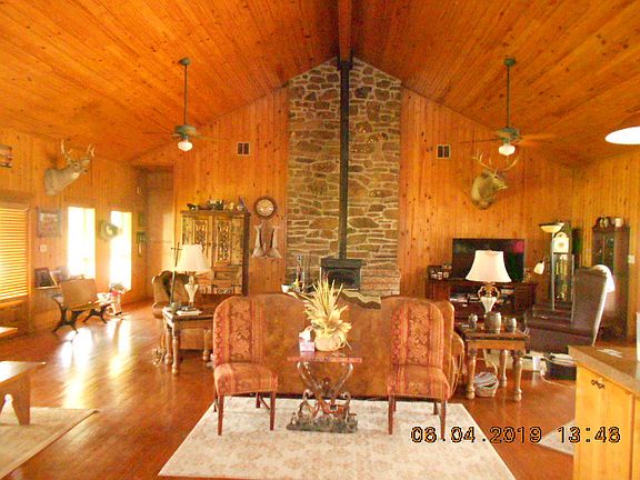 3rd image of 13148 Highway 124