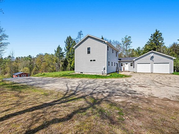 5th image of 192 Mill Brook Road