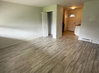 127 Cosey Beach Ave #A, East Haven, CT 06512