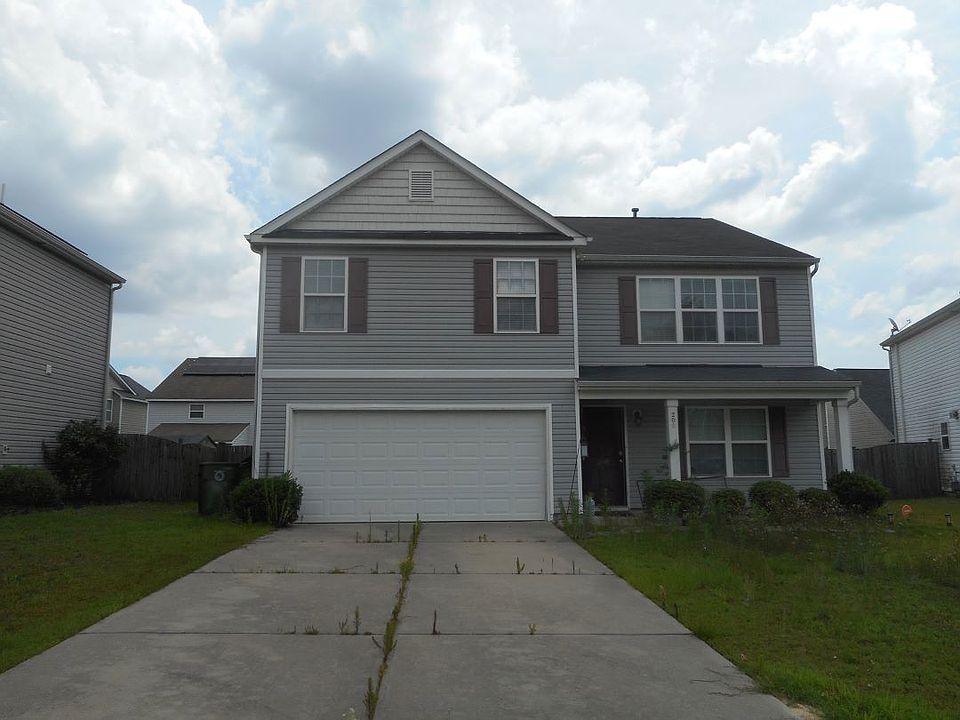 1st image of 208 Birchfield Dr