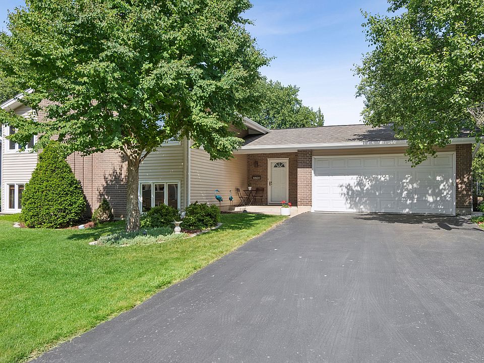 1st image of 6601 Macarthur Dr