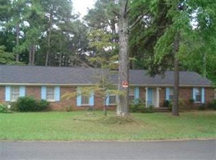 17 Wellington Way SE, Rome, GA 30161