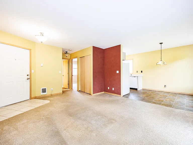 4239 Wintergreen Cir #239 — Photo 4