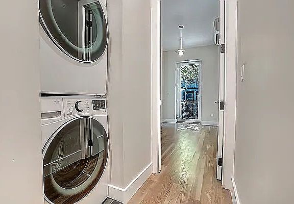 2nd image of 498 Putnam Ave #1H