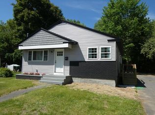 28.5 Elm St, Fairfield, ME 04937